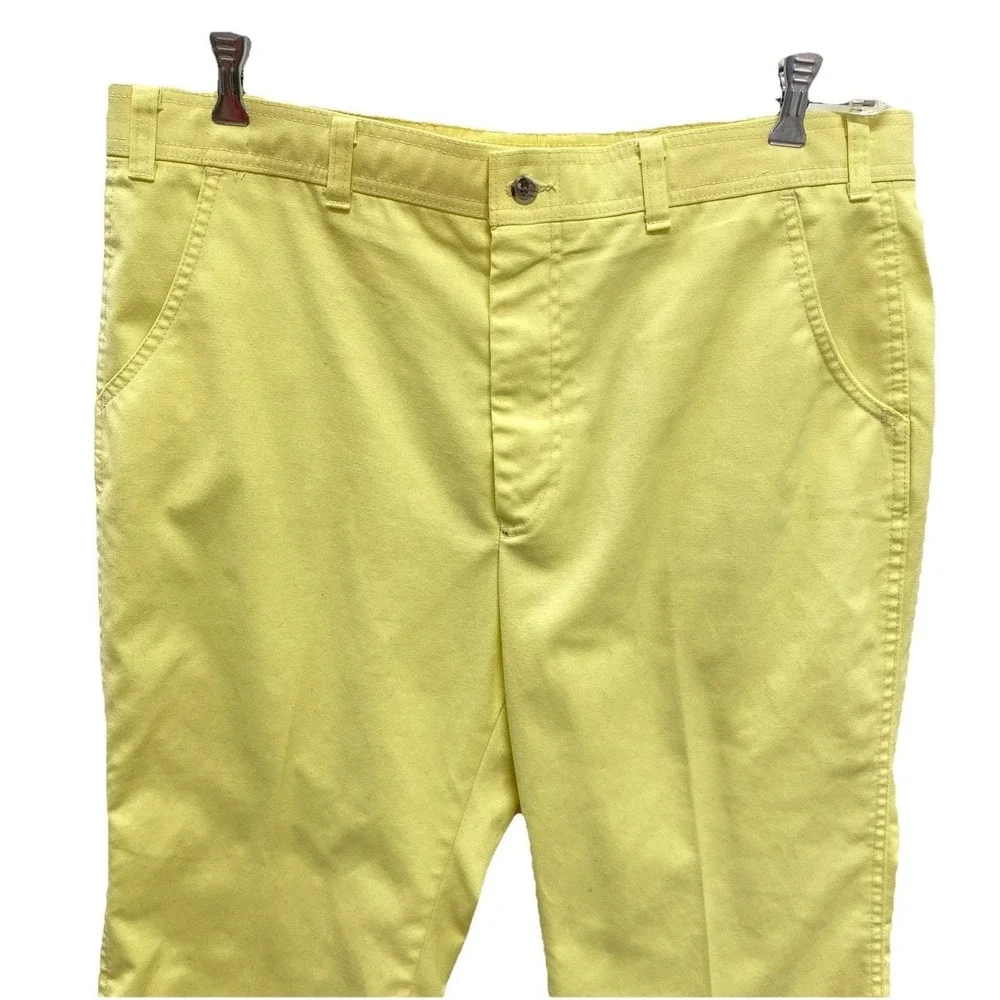 Vintage Levi's Sportswear Yellow‎ Action Slacks Men's 38x27.5 Flat Front Golf
